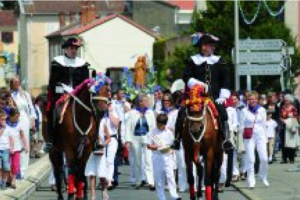 PROCESSION MONT DE MARSAN