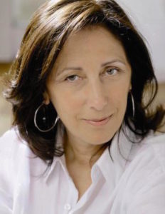 lourdessalonlivre3bernadettepecassou