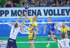 volley-3