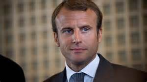 macron4