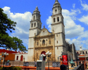 Eglise Campeche1