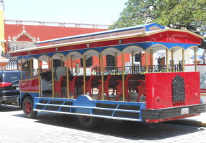 Trolley bus a Campeche 2