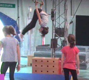 CIRQUE