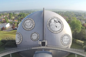 FUTUROSCOPE 2
