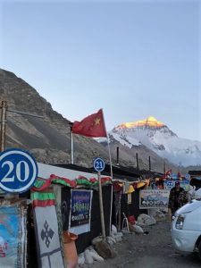Everest : Vue des yourtes